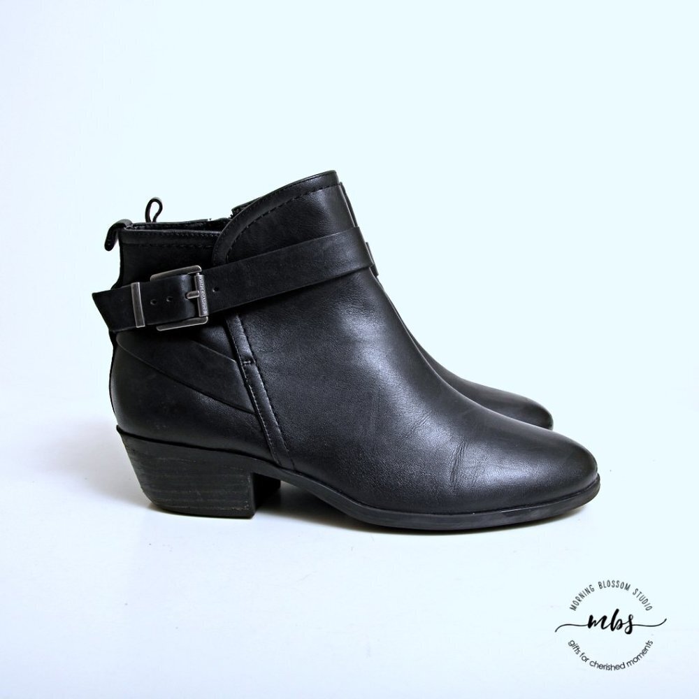 Vince Camuto Peamer Leather Buckle Booties in Black‎ Women Size 6.5